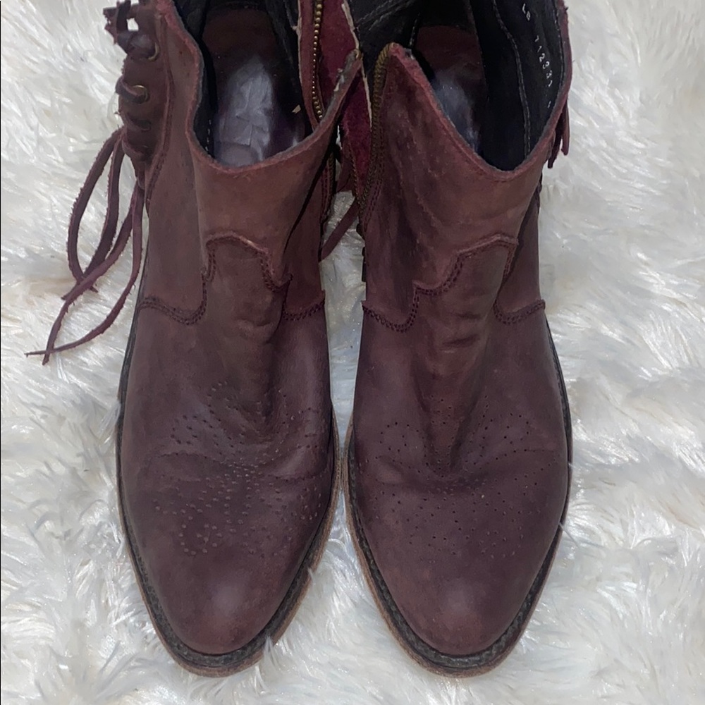 LIBERTY Black Purple Ankle Boots with Stylish Fringe - Picture 10 of 10